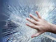 Échantillon du film de sécurité UltraGuard 310, épais et transparent